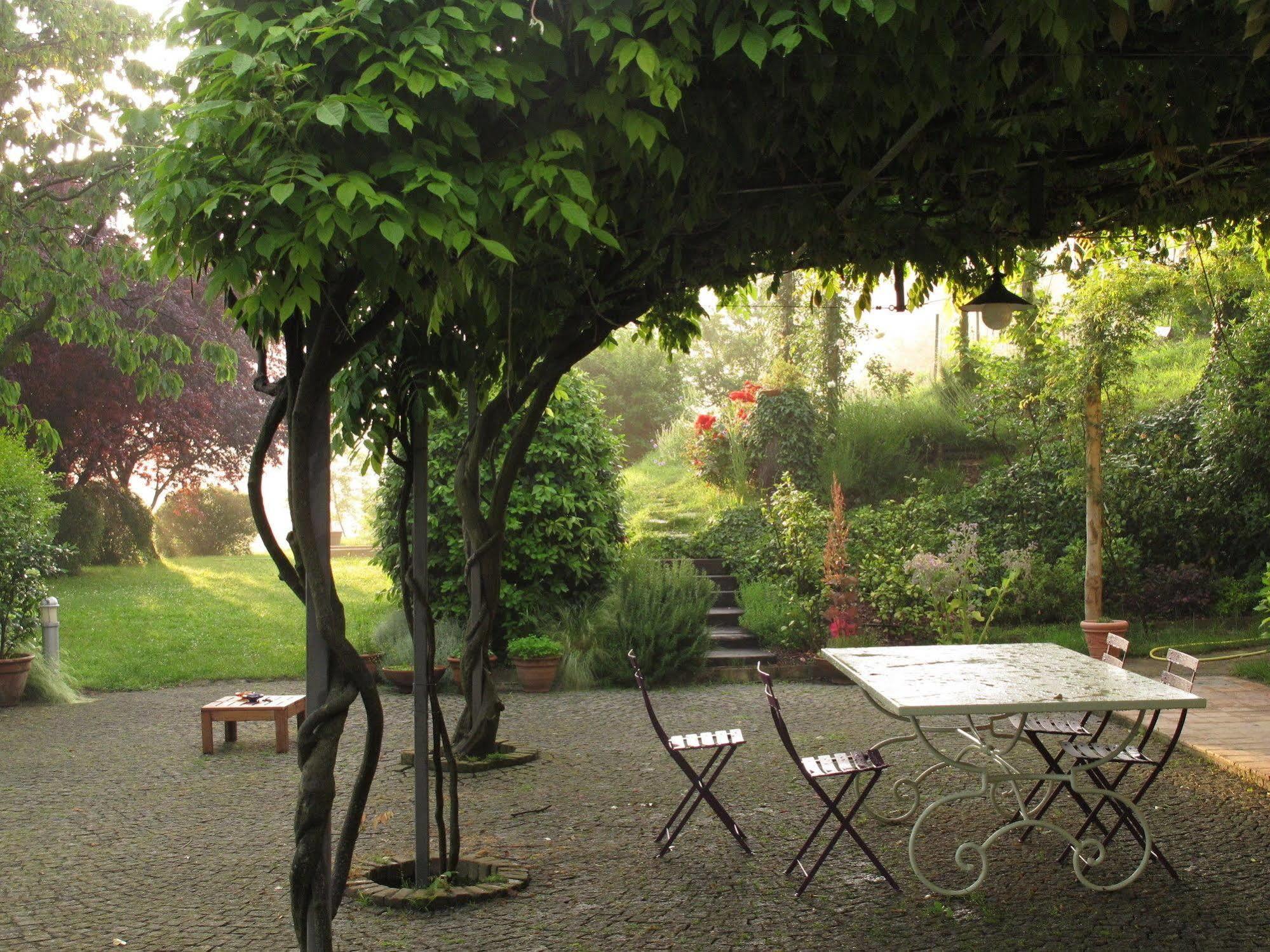 Sotto La Luna Bruna B&B Cocconato Zewnętrze zdjęcie